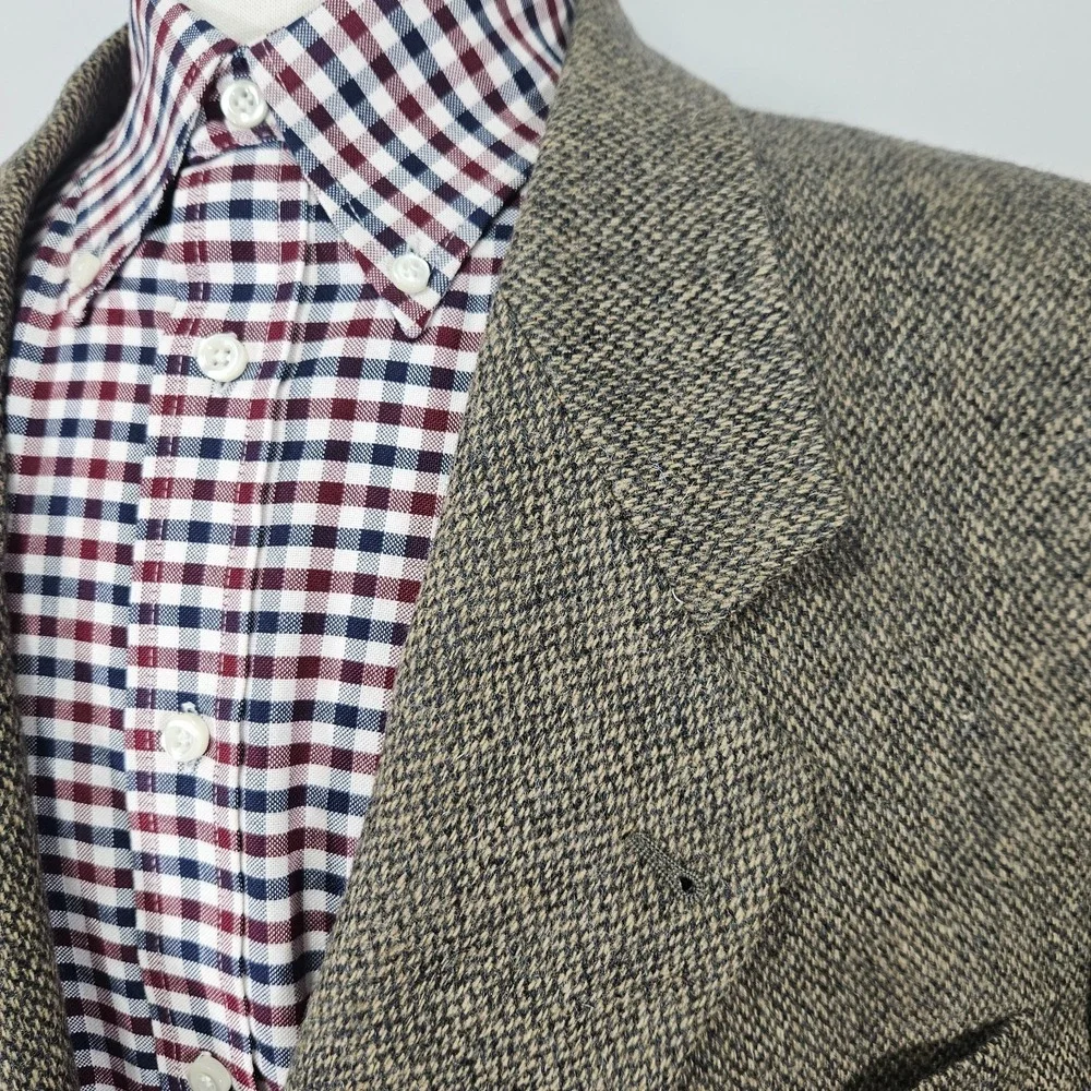 Men's Tweed Style Sport Coat Blazer Two Button Brown Wool Size 52R BIG